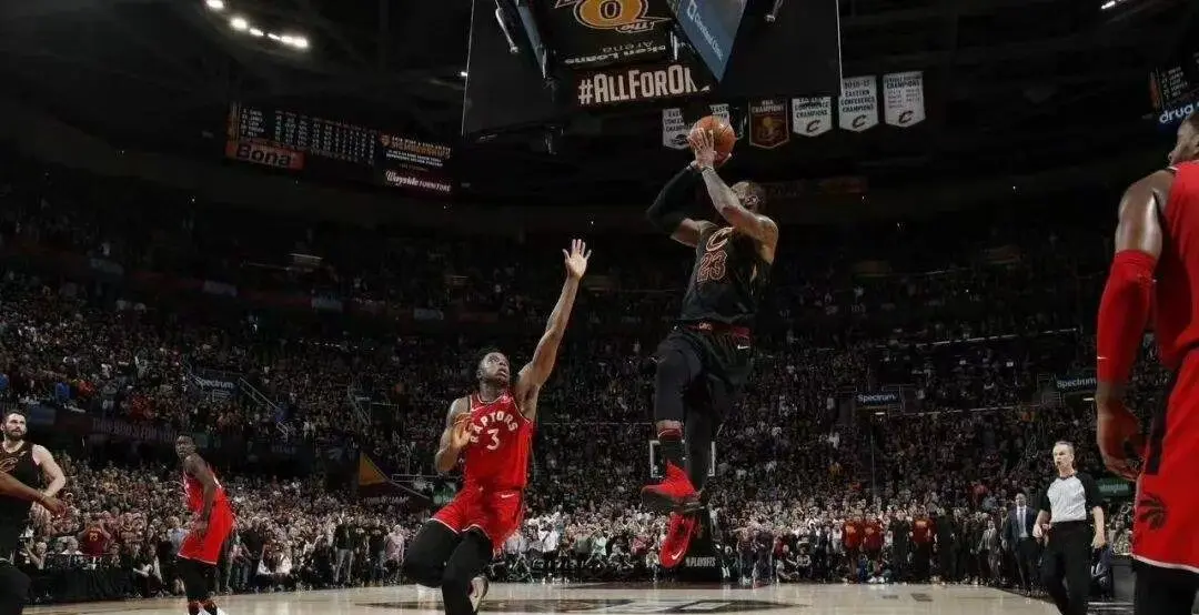 的最后一年, 同时他在攻 的最后一年, 同时他在攻